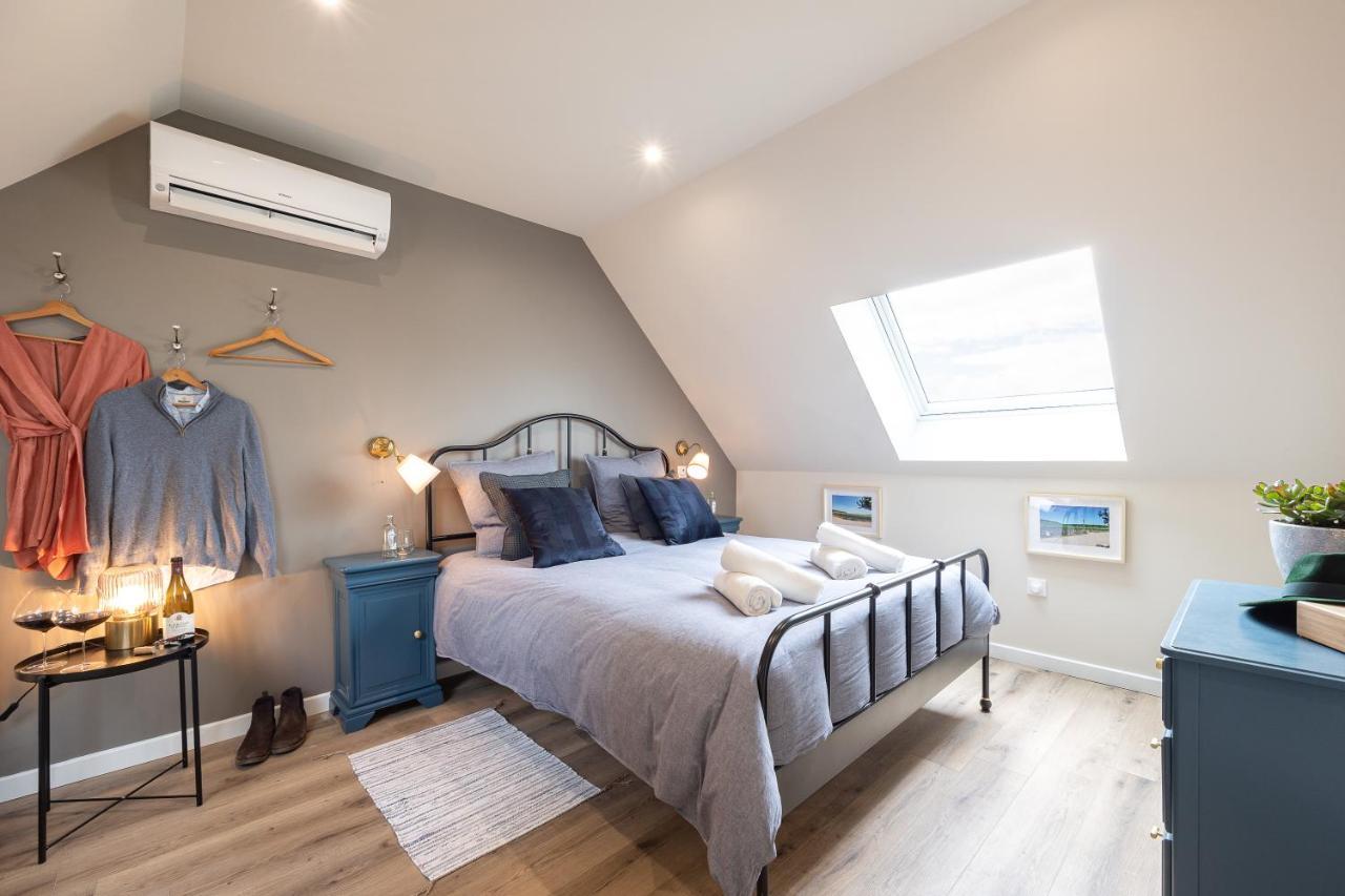 Le Sommelier Bed & Breakfast Байьол Екстериор снимка